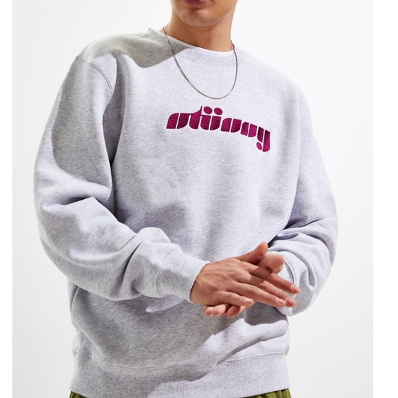 Stussy Tops - Stussy Pretty Applique Crew
Neck Sweatshirt Logo Gray - Mens/Unisex Small